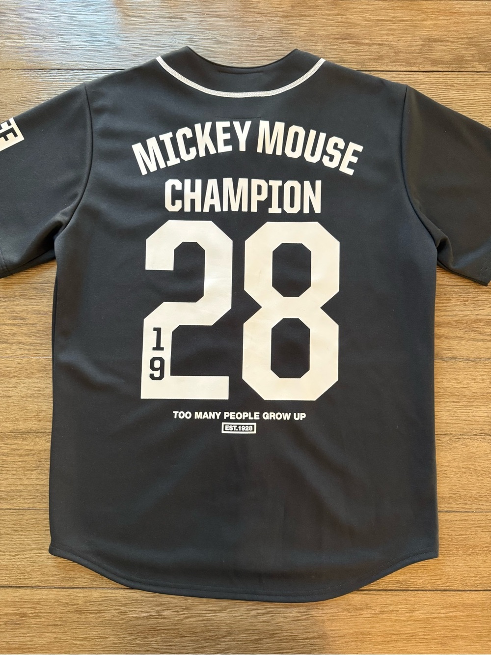 Neff x Mickey Mouse - Men’s Black Vintage Disney Sports Jersey